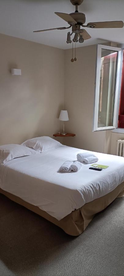 Logis Hotel Grangier Saint-Sozy Екстериор снимка